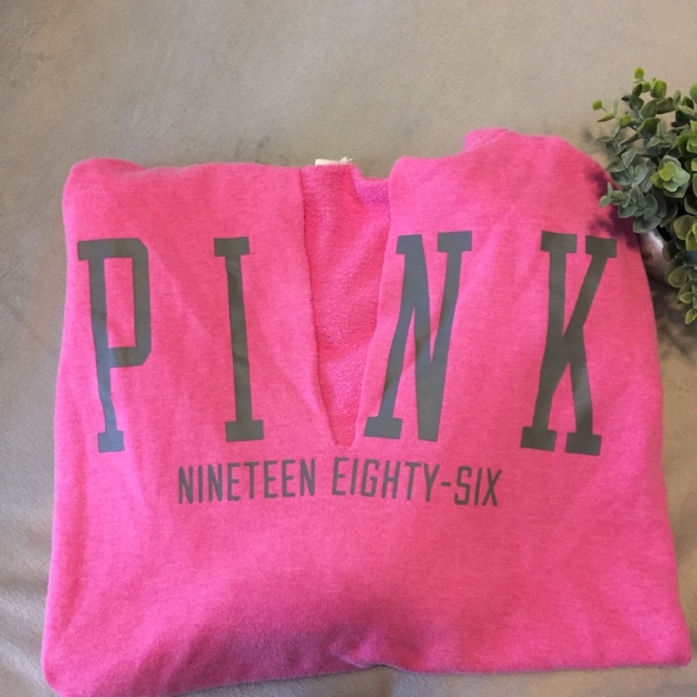 Deep v neck PINK VS hoodie